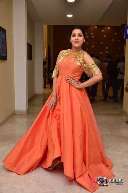 Rashmi-Gautam-At-Next-Nuvve-Movie-Audio-Launch